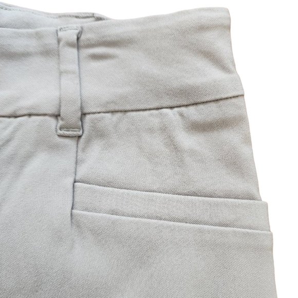 Reitmans Gray Stretch Capri - Picture 5 of 8